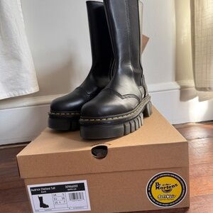 Dr. Martens Audrick Tall Nappa leather platform Chelsea boots | size W7